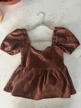 H&M Brown Eyelet Puff-Sleeve Peplum Top